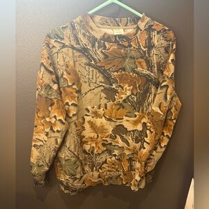 Women’s Little Bipsy real tree crew neck